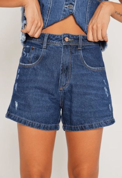 Short Mom Escuro