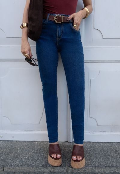 Calça Comfort Escura