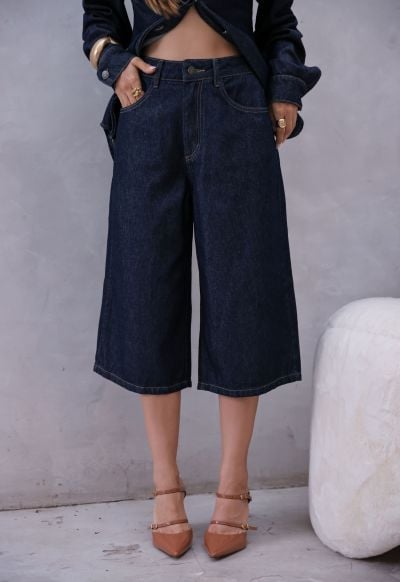 Bermuda Essentials Raw Denim