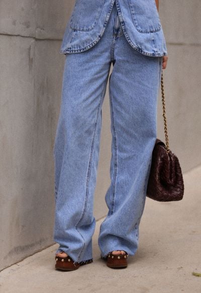 Calça Wide Leg Claro