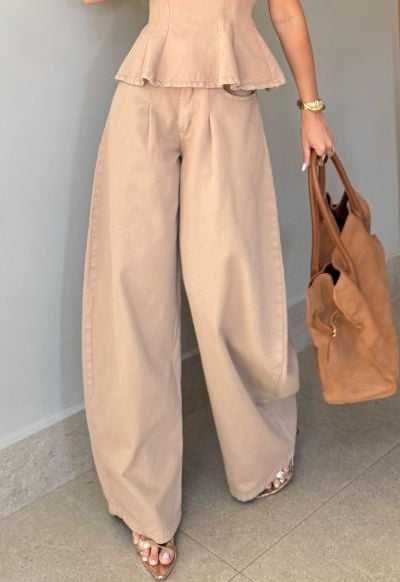 Calça Curved Balloon Brise Iced Coffee
