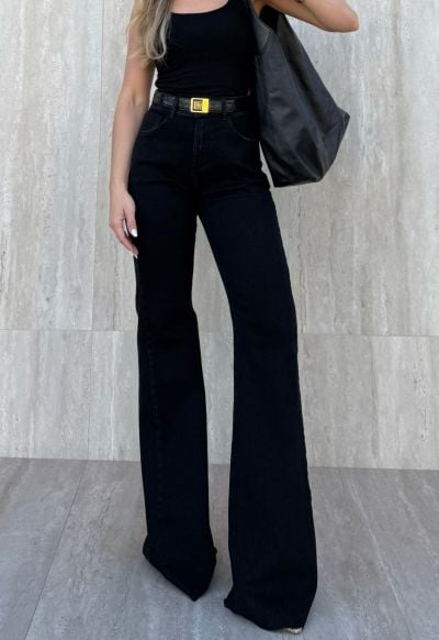 Calça Flare Essentilas Black