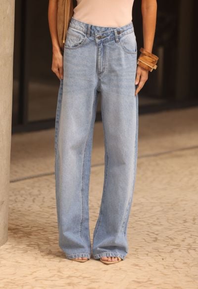 Calça Wide Leg Twist Claro