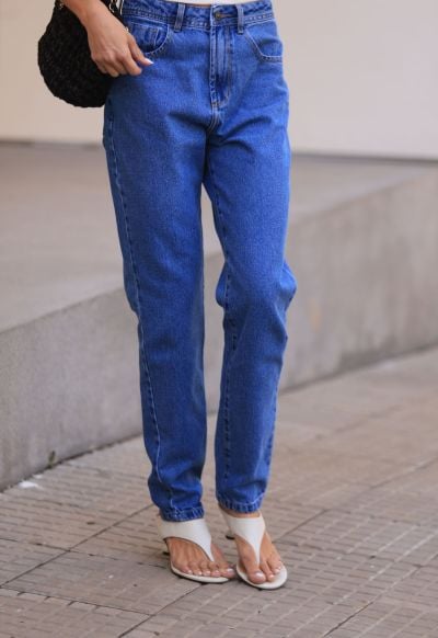 Calça Mom Basic Média