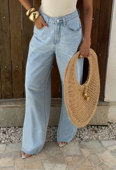 Calça Wide Leg Essentials Claro