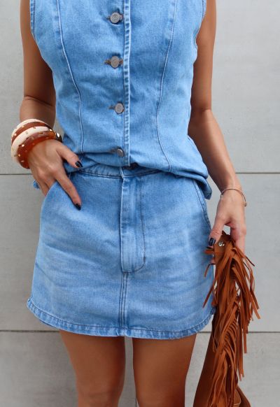 Short Saia Escape Claro